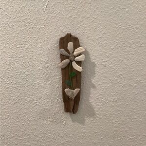 Driftwood Art, Driftwood & Seashell Flower Art, Sea Glass Art